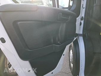 2025 Ram ProMaster 2500 Cargo Van Tradesman w/Passenger Seat Low Roof 136.0" WB - miniatura 9