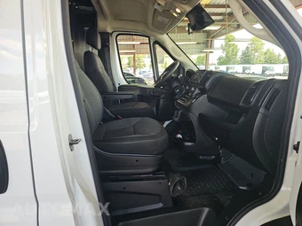 2025 Ram ProMaster 2500 Cargo Van Tradesman w/Passenger Seat Low Roof 136.0" WB - miniatura 8
