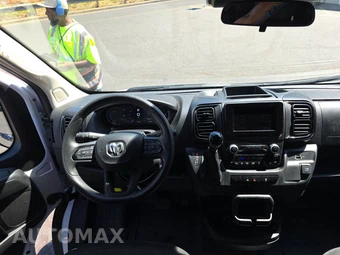 2025 Ram ProMaster 2500 Cargo Van Tradesman w/Passenger Seat Low Roof 136.0" WB - miniatura 11