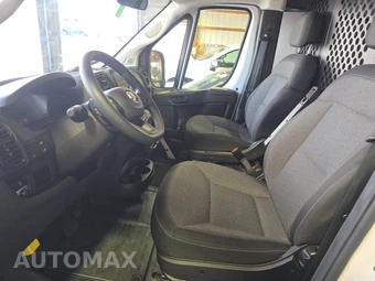 2025 Ram ProMaster 2500 Cargo Van Tradesman w/Passenger Seat Low Roof 136.0" WB - miniatura 7
