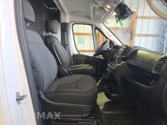 2025 Ram ProMaster 2500 Cargo Van Tradesman w/Passenger Seat Low Roof 136.0" WB - miniatura 8