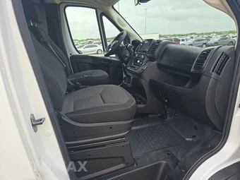 2025 Ram ProMaster 2500 Cargo Van Tradesman w/Passenger Seat Low Roof 136.0" WB - miniatura 8