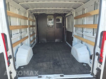 2025 Ram ProMaster 2500 Cargo Van Tradesman w/Passenger Seat Low Roof 136.0" WB - miniatura 15
