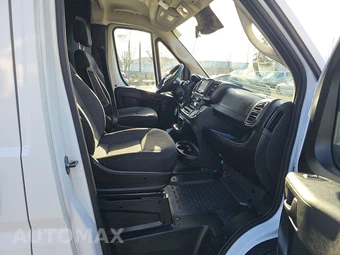 2025 Ram ProMaster 2500 Cargo Van Tradesman w/Passenger Seat Low Roof 136.0" WB - miniatura 8