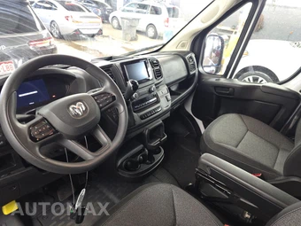 2025 Ram ProMaster 2500 Cargo Van Tradesman w/Passenger Seat Low Roof 136.0" WB - miniatura 11
