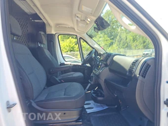2025 Ram ProMaster 2500 Cargo Van Tradesman w/Passenger Seat Low Roof 136.0" WB - miniatura 8