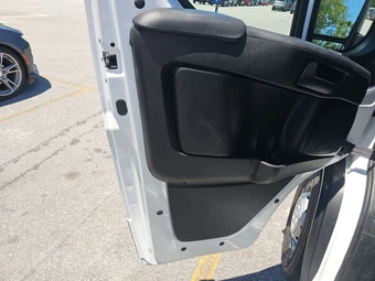 2025 Ram ProMaster 2500 Cargo Van Tradesman w/Passenger Seat Low Roof 136.0" WB - miniatura 9