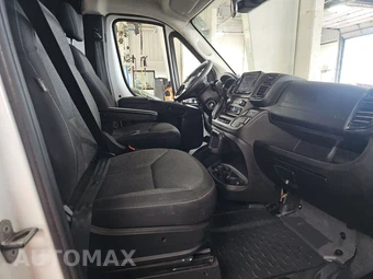 2025 Ram ProMaster 2500 Cargo Van Tradesman w/Passenger Seat Low Roof 136.0" WB - miniatura 8