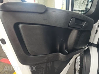 2025 Ram ProMaster 2500 Cargo Van Tradesman w/Passenger Seat Low Roof 136.0" WB - miniatura 9