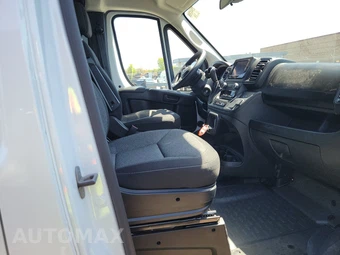2025 Ram ProMaster 2500 Cargo Van Tradesman w/Passenger Seat Low Roof 136.0" WB - miniatura 8