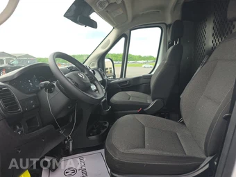 2025 Ram ProMaster 2500 Cargo Van Tradesman w/Passenger Seat Low Roof 136.0" WB - miniatura 7
