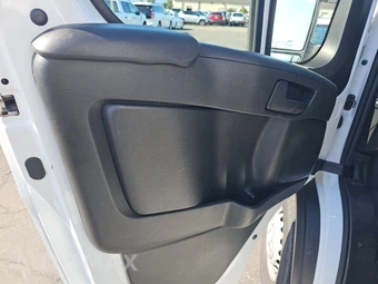 2025 Ram ProMaster 2500 Cargo Van Tradesman w/Passenger Seat Low Roof 136.0" WB - miniatura 9