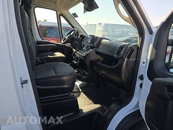 2025 Ram ProMaster 2500 Cargo Van Tradesman w/Passenger Seat Low Roof 136.0" WB - miniatura 8