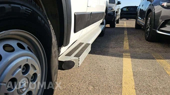 2025 Ram ProMaster 2500 Cargo Van Tradesman w/Passenger Seat Low Roof 136.0" WB - miniatura 25