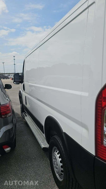 2025 Ram ProMaster 2500 Cargo Van Tradesman w/Passenger Seat Low Roof 136.0" WB - miniatura 20
