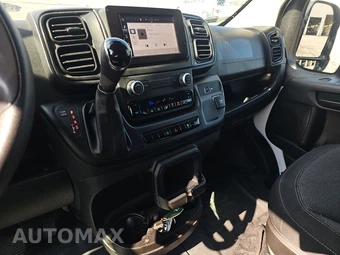 2025 Ram ProMaster 2500 Cargo Van Tradesman w/Passenger Seat Low Roof 136.0" WB - miniatura 11