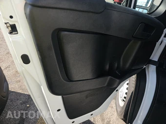 2025 Ram ProMaster 2500 Cargo Van Tradesman w/Passenger Seat Low Roof 136.0" WB - miniatura 9
