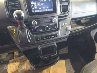 2025 Ram ProMaster 2500 Cargo Van Tradesman w/Passenger Seat Low Roof 136.0" WB - miniatura 11