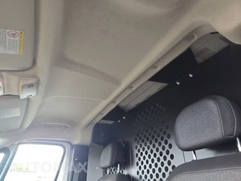 2025 Ram ProMaster 2500 Cargo Van Tradesman w/Passenger Seat Low Roof 136.0" WB - miniatura 18