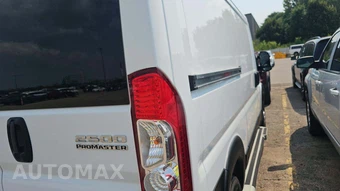 2025 Ram ProMaster 2500 Cargo Van Tradesman w/Passenger Seat Low Roof 136.0" WB - miniatura 25