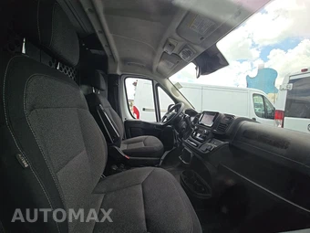 2025 Ram ProMaster 2500 Cargo Van Tradesman w/Passenger Seat Low Roof 136.0" WB - miniatura 8
