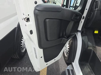 2025 Ram ProMaster 2500 Cargo Van Tradesman w/Passenger Seat Low Roof 136.0" WB - miniatura 9