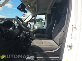 2025 Ram ProMaster 2500 Cargo Van Tradesman w/Passenger Seat Low Roof 136.0" WB - miniatura 7