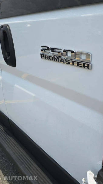2025 Ram ProMaster 2500 Cargo Van Tradesman w/Passenger Seat Low Roof 136.0" WB - miniatura 26