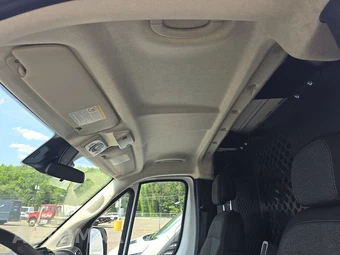 2025 Ram ProMaster 2500 Cargo Van Tradesman w/Passenger Seat Low Roof 136.0" WB - miniatura 18