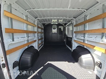 2025 Ram ProMaster 2500 Cargo Van Tradesman w/Passenger Seat Low Roof 136.0" WB - miniatura 16