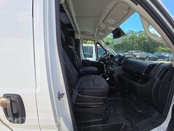2025 Ram ProMaster 2500 Cargo Van Tradesman w/Passenger Seat Low Roof 136.0" WB - miniatura 8