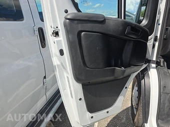 2025 Ram ProMaster 2500 Cargo Van Tradesman w/Passenger Seat Low Roof 136.0" WB - miniatura 9