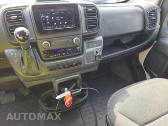 2025 Ram ProMaster 2500 Cargo Van Tradesman w/Passenger Seat Low Roof 136.0" WB - miniatura 11