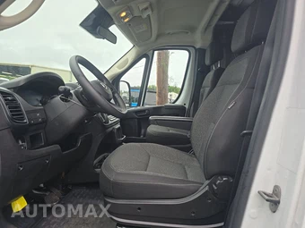 2025 Ram ProMaster 2500 Cargo Van Tradesman w/Passenger Seat Low Roof 136.0" WB - miniatura 7