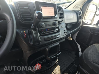 2025 Ram ProMaster 2500 Cargo Van Tradesman w/Passenger Seat Low Roof 136.0" WB - miniatura 11