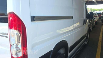 2025 Ram ProMaster 2500 Cargo Van Tradesman w/Passenger Seat Low Roof 136.0" WB - miniatura 23