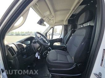 2025 Ram ProMaster 2500 Cargo Van Tradesman w/Passenger Seat Low Roof 136.0" WB - miniatura 7