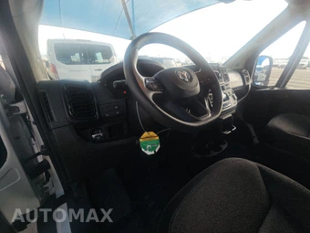 2025 Ram ProMaster 2500 Cargo Van Tradesman w/Passenger Seat Low Roof 136.0" WB - miniatura 11
