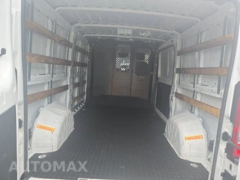 2025 Ram ProMaster 2500 Cargo Van Tradesman w/Passenger Seat Low Roof 136.0" WB - miniatura 15