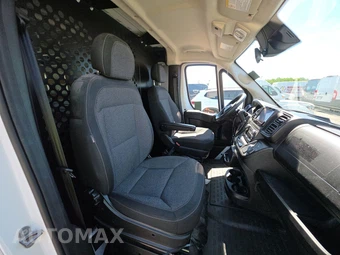 2025 Ram ProMaster 2500 Cargo Van Tradesman w/Passenger Seat Low Roof 136.0" WB - miniatura 14