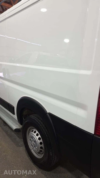 2025 Ram ProMaster 2500 Cargo Van Tradesman w/Passenger Seat Low Roof 136.0" WB - miniatura 19
