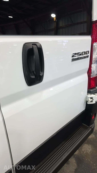 2025 Ram ProMaster 2500 Cargo Van Tradesman w/Passenger Seat Low Roof 136.0" WB - miniatura 21
