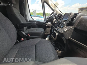 2025 Ram ProMaster 2500 Cargo Van Tradesman w/Passenger Seat Low Roof 136.0" WB - miniatura 8