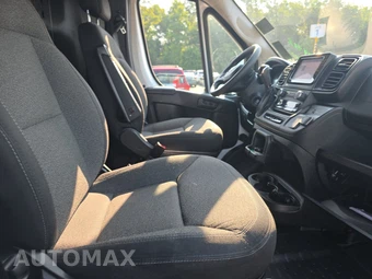 2025 Ram ProMaster 2500 Cargo Van Tradesman w/Passenger Seat Low Roof 136.0" WB - miniatura 8
