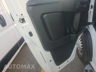 2025 Ram ProMaster 2500 Cargo Van Tradesman w/Passenger Seat Low Roof 136.0" WB - miniatura 9
