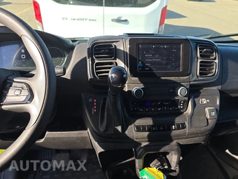 2025 Ram ProMaster 2500 Cargo Van Tradesman w/Passenger Seat Low Roof 136.0" WB - miniatura 11