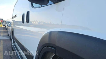 2025 Ram ProMaster 2500 Cargo Van Tradesman w/Passenger Seat Low Roof 136.0" WB - miniatura 19