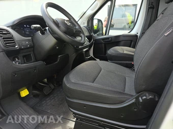 2025 Ram ProMaster 2500 Cargo Van Tradesman w/Passenger Seat Low Roof 136.0" WB - miniatura 7
