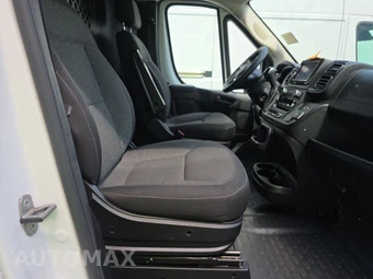 2025 Ram ProMaster 2500 Cargo Van Tradesman w/Passenger Seat Low Roof 136.0" WB - miniatura 8