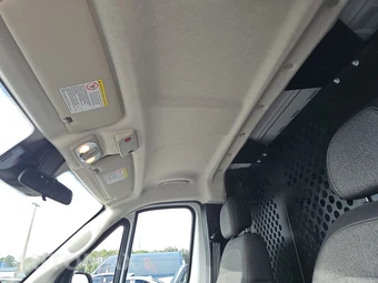 2025 Ram ProMaster 2500 Cargo Van Tradesman w/Passenger Seat Low Roof 136.0" WB - miniatura 17